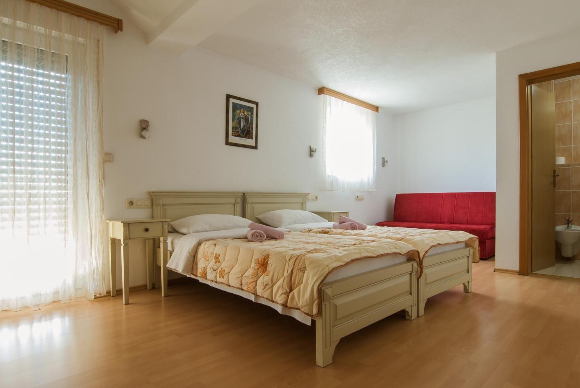 Pension Silvia Međugorje Exteriör bild